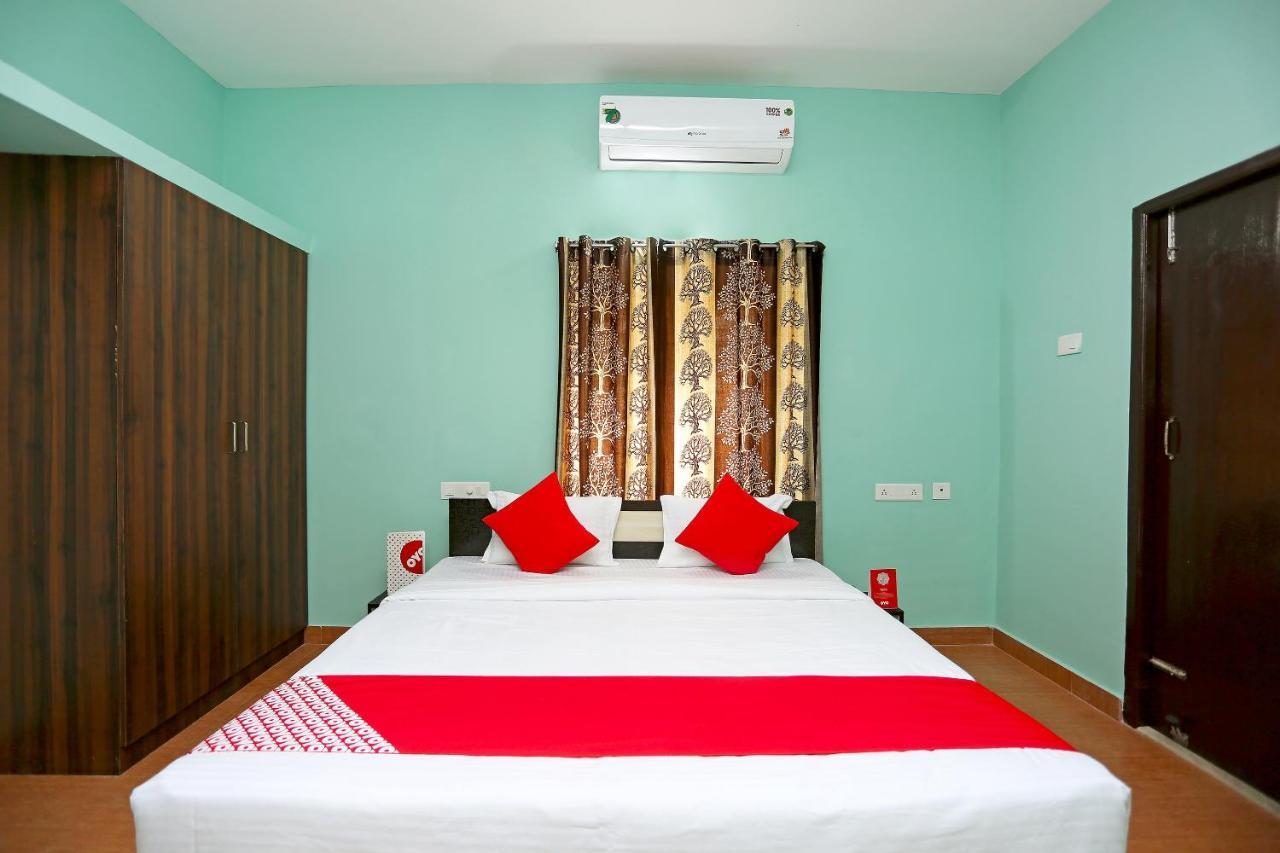 Oyo 17276 The Maple Tree Hotels Bhubaneswar Extérieur photo